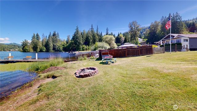 18375 W Big Lake Boulevard, Mount Vernon, WA 98274