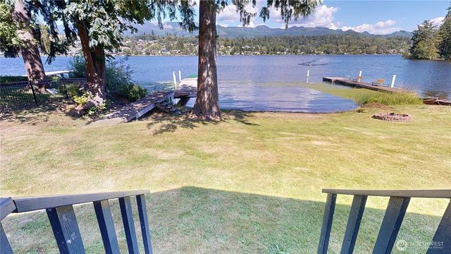 18375 W Big Lake Boulevard, Mount Vernon, WA 98274