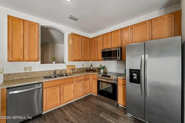 6865 MISTY VIEW Drive, Jacksonville, FL 32210