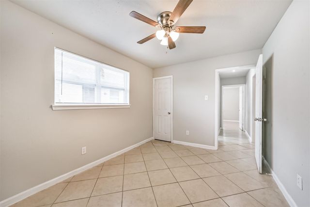 1715 Fidelity Street, Houston, TX 77029
