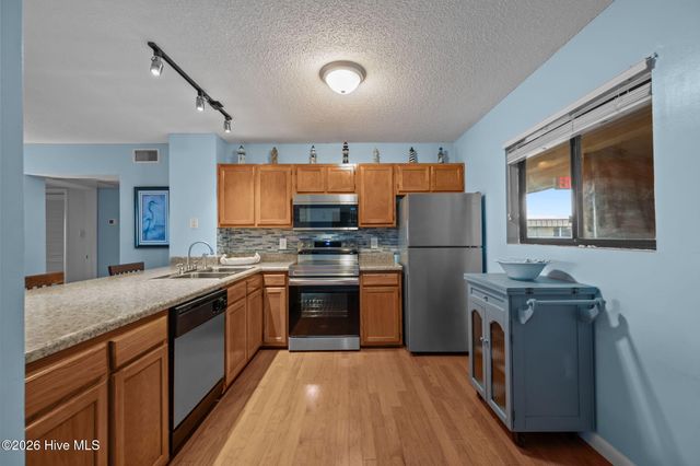 1840 New River Inlet Road 2308, Sneads Ferry, NC 28460