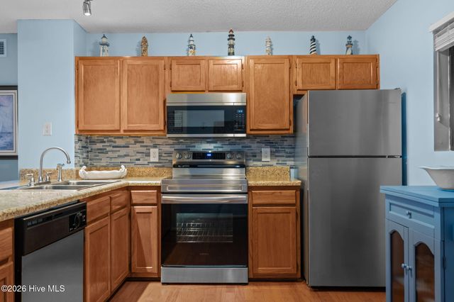 1840 New River Inlet Road 2308, Sneads Ferry, NC 28460