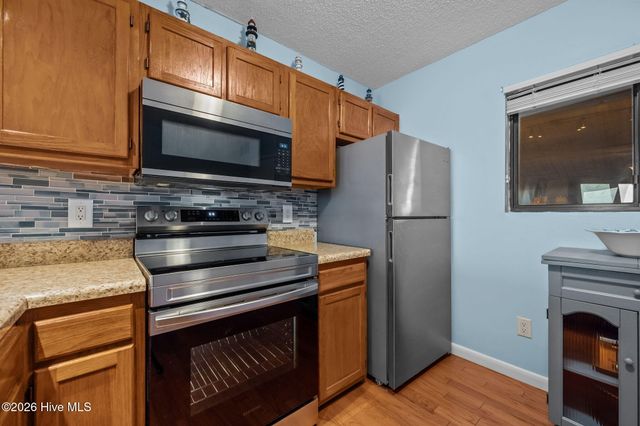 1840 New River Inlet Road 2308, Sneads Ferry, NC 28460