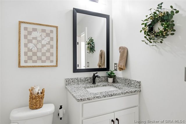 3911 Golden Apple Way, Jeffersonville, IN 47130