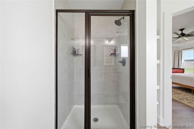 3911 Golden Apple Way, Jeffersonville, IN 47130