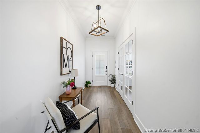 3911 Golden Apple Way, Jeffersonville, IN 47130