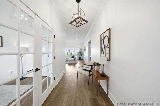 3911 Golden Apple Way, Jeffersonville, IN 47130