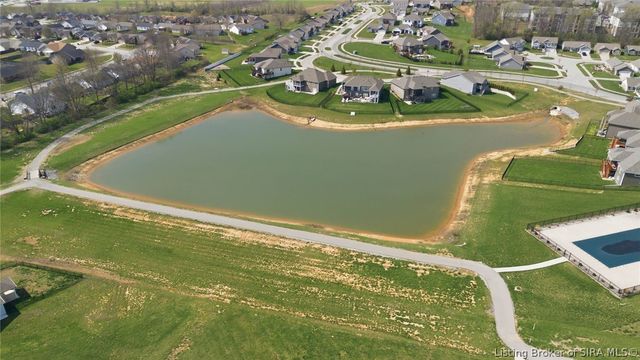 3911 Golden Apple Way, Jeffersonville, IN 47130