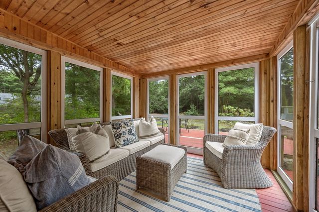 9 Wesquansett Road, Orleans, MA 02653