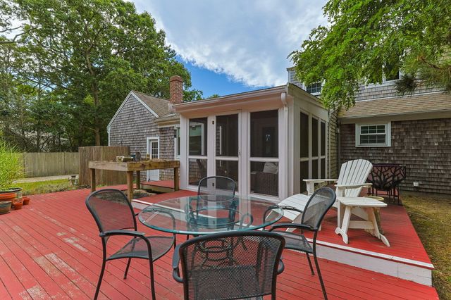 9 Wesquansett Road, Orleans, MA 02653
