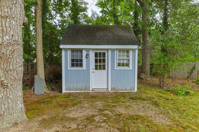 9 Wesquansett Road, Orleans, MA 02653