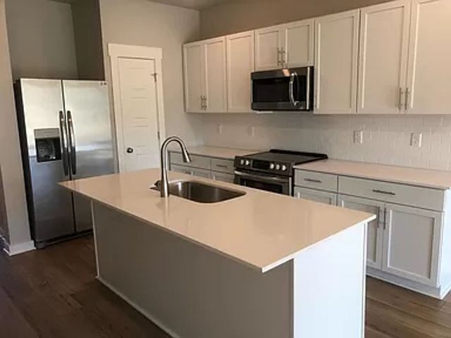 713 Mickelson Way, Lebanon, TN 37087