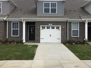 713 Mickelson Way, Lebanon, TN 37087