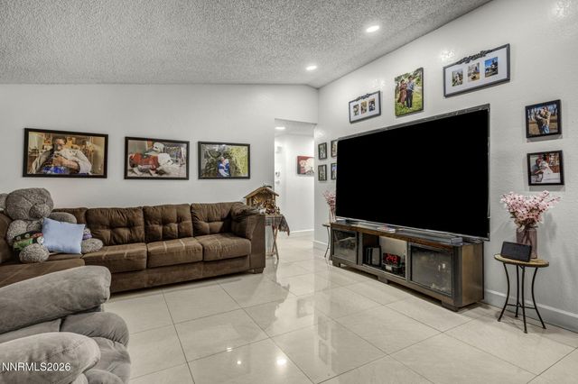 3128 Gordonia Drive, Carson City, NV 89701