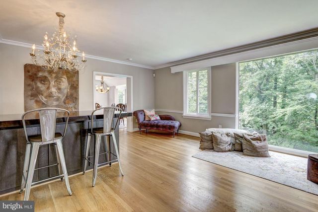 5204 WESTWOOD DR, Bethesda, MD 20816