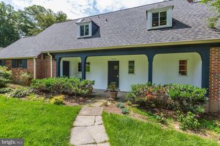 5204 WESTWOOD DR, Bethesda, MD 20816
