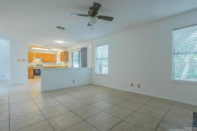 7407 Lazy, San Antonio, TX 78250