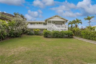 925 Aalapapa Drive, Kailua, HI 96734