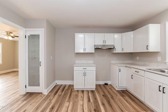 802 Roanoke Avenue, Henderson, NC 27536