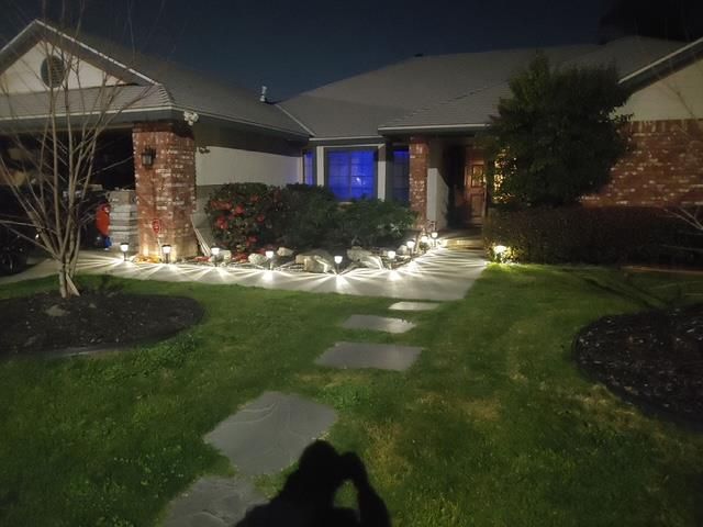 6415 N Adoline Avenue, Fresno, CA 93711