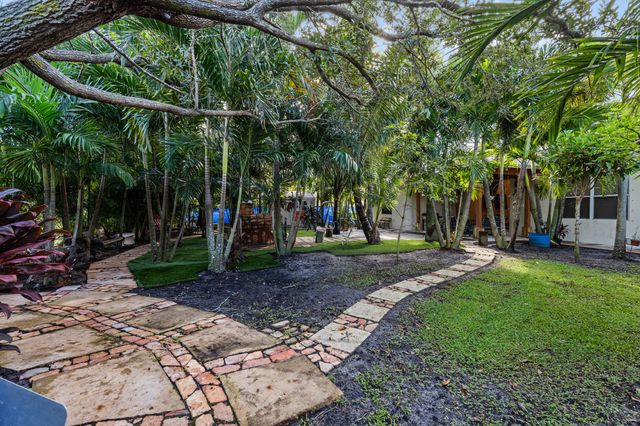 1357 SW Idol Avenue, Port St. Lucie, Port St Lucie, FL 34953