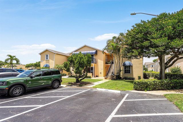 170 WATERSIDE Drive 170, Hypoluxo, FL 33462