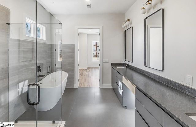 256 Beacon Street, Greenville, SC 29605