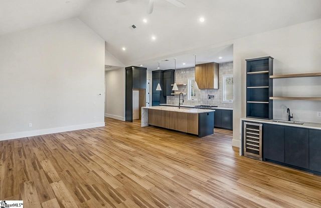 256 Beacon Street, Greenville, SC 29605