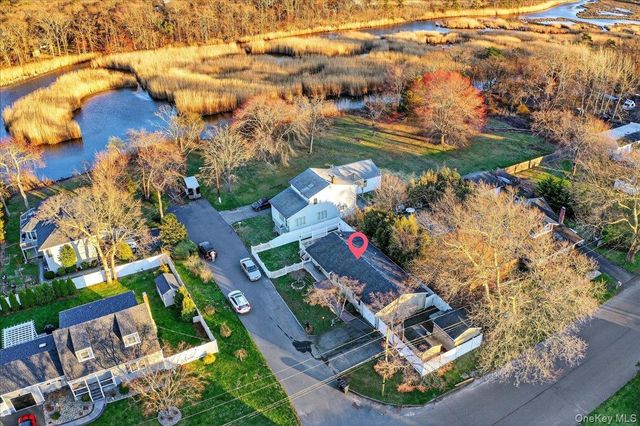 2 Pike Street, East Patchogue, NY 11772