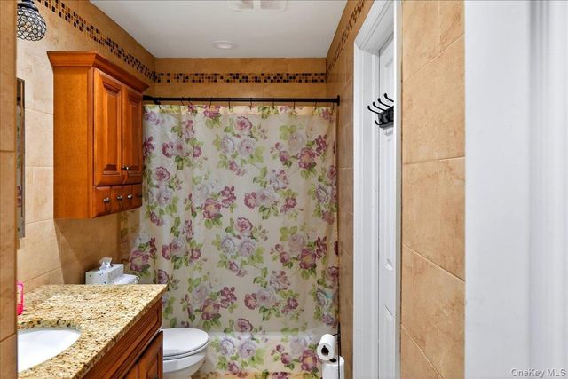 2 Pike Street, East Patchogue, NY 11772