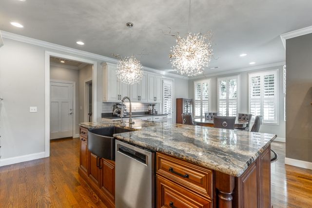 8724 Gentle Mist Circle, Ooltewah, TN 37363