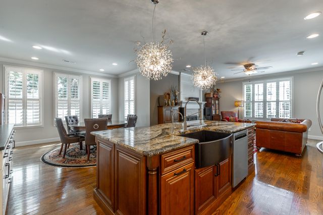 8724 Gentle Mist Circle, Ooltewah, TN 37363