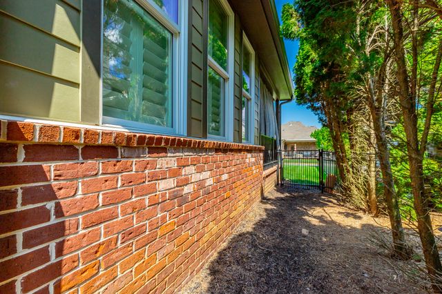 8724 Gentle Mist Circle, Ooltewah, TN 37363