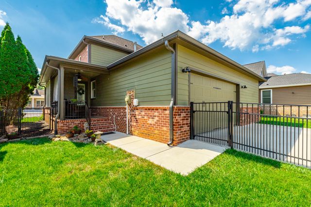 8724 Gentle Mist Circle, Ooltewah, TN 37363