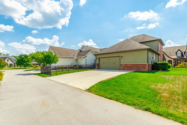8724 Gentle Mist Circle, Ooltewah, TN 37363