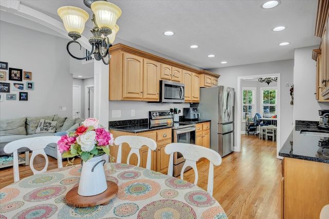 140 Hope Cir, Estill Springs, TN 37330