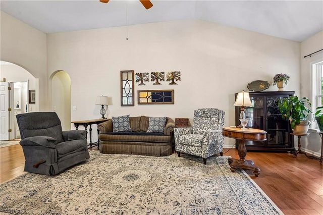 288 Harmony Lake Drive, Canton, GA 30115