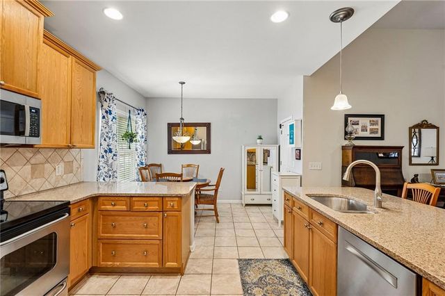 288 Harmony Lake Drive, Canton, GA 30115