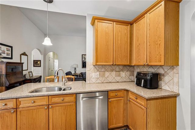 288 Harmony Lake Drive, Canton, GA 30115