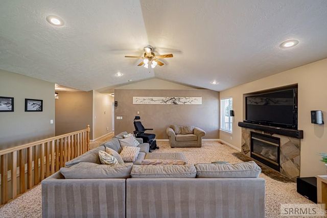 3729 E 10 N, Rigby, ID 83442