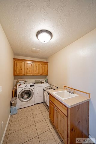 3729 E 10 N, Rigby, ID 83442