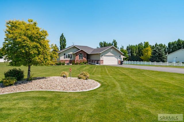 3729 E 10 N, Rigby, ID 83442