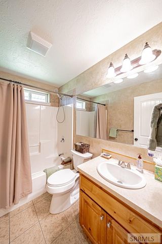 3729 E 10 N, Rigby, ID 83442