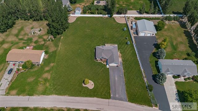 3729 E 10 N, Rigby, ID 83442