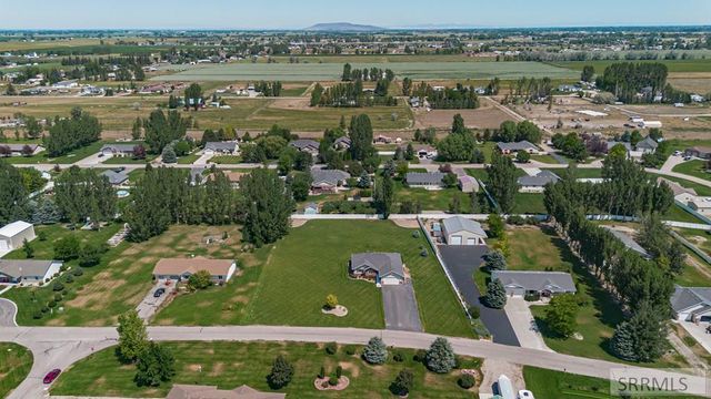 3729 E 10 N, Rigby, ID 83442
