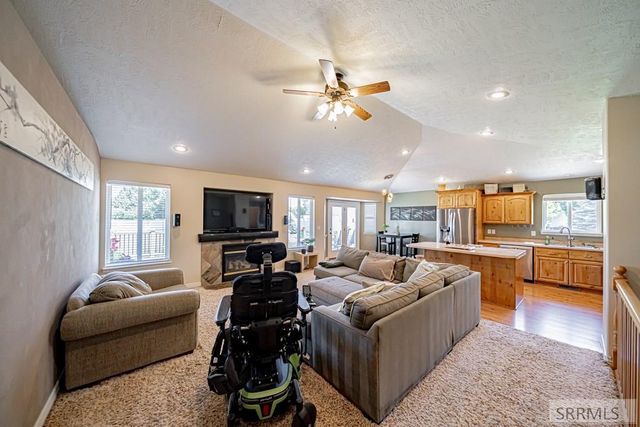 3729 E 10 N, Rigby, ID 83442
