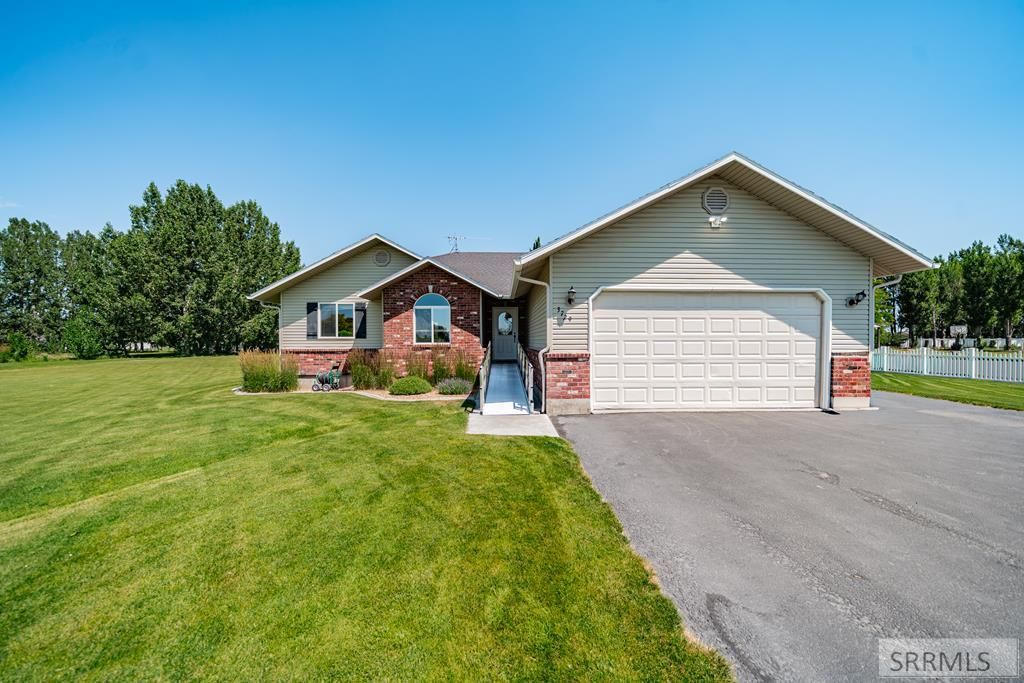 3729 E 10 N, Rigby, ID 83442