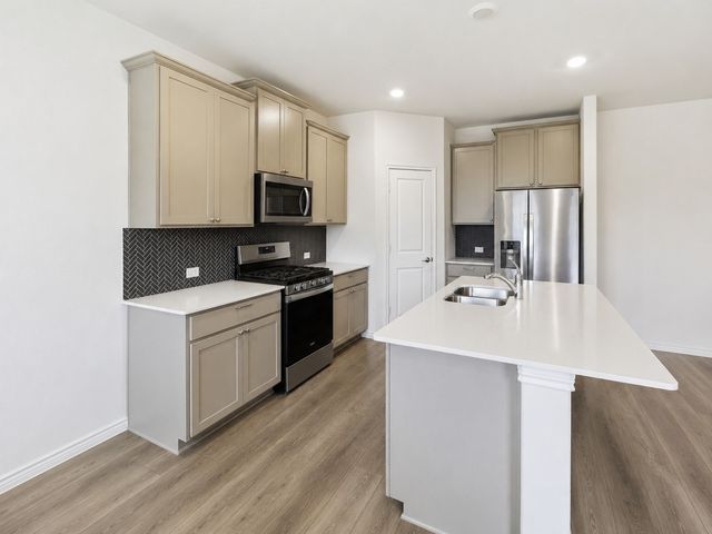 10407 Twisting Springs Drive, Aubrey, TX 76227