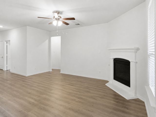 10407 Twisting Springs Drive, Aubrey, TX 76227