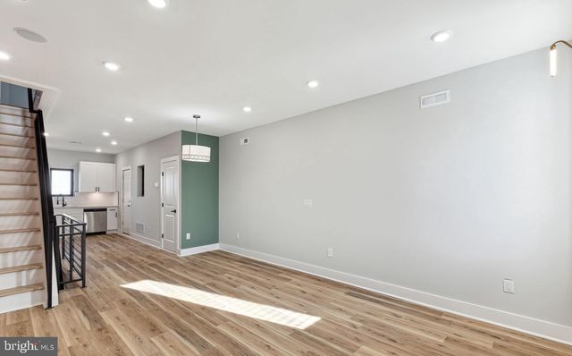 2103 E ORLEANS ST, Philadelphia, PA 19134